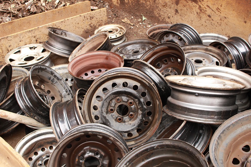 スチールホイール